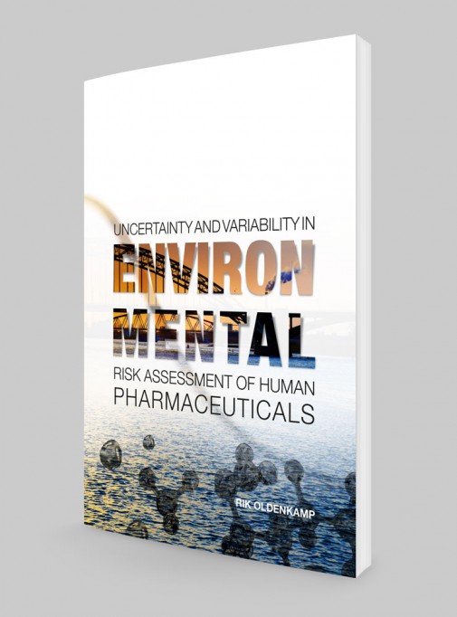 Cover van het proefschrift over medicijnresten in water, met een foto van de Waalbrug in Nijmegen en een grafische bell-curve.